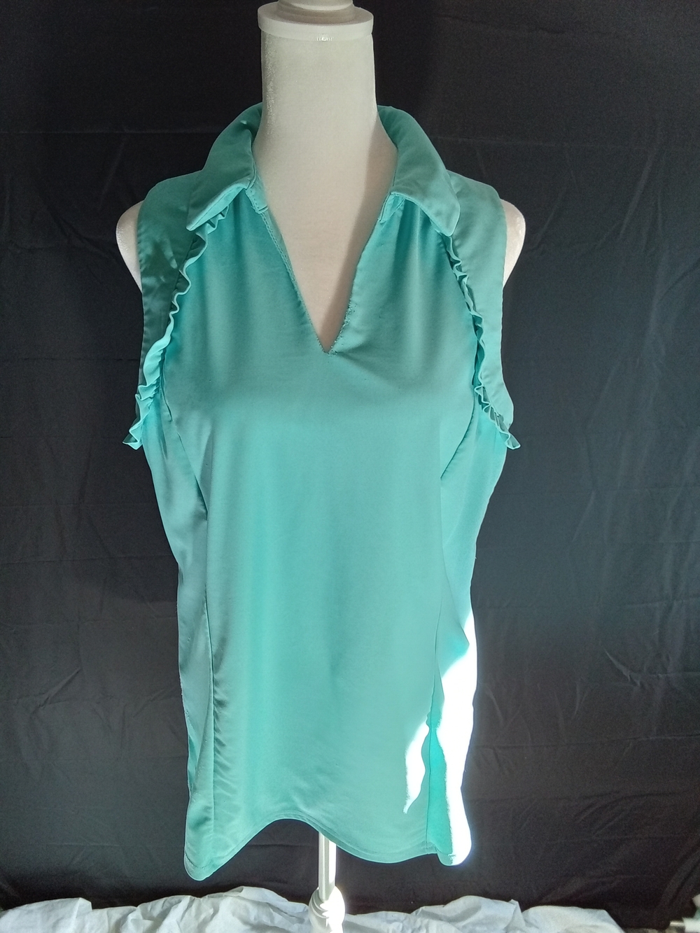 ARYEH Sleeveless Ruffle Polo Top in Aqua 👠